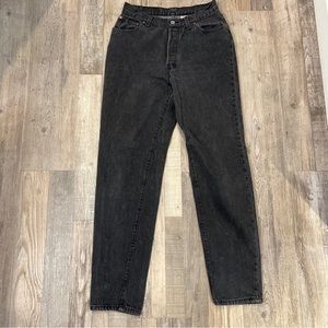Vintage Levi’s 501 Womens High Rise Button Fly Mom Jeans Made in USA 26/31 dark